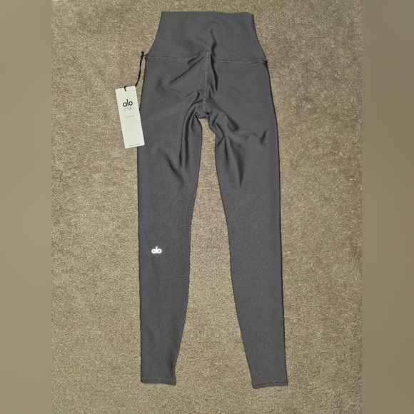 ALO Yoga Pants - NWT Alo Yoga Full Length High Waist Airlift Leggings Purple Dusk XXS